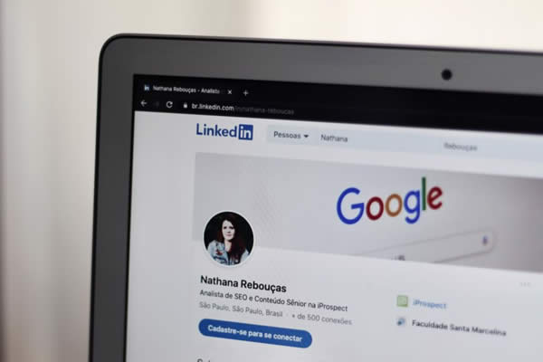 Browser with a LinkedIn Profile open